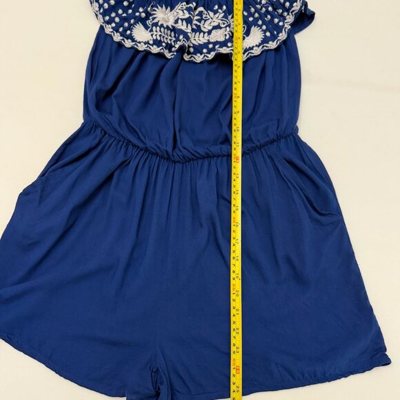 NWT Between Me & You Women's Royal Blue Floral Strapless Jumpsuit Size L - Picture 3 of 4